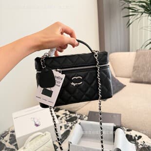 2026 New Genuine Leather Fragrant House Star Lunch Bag High-End Small Fragrant Style Diamond Grid Chain Bag Shoulder Crossbody Women's Bag