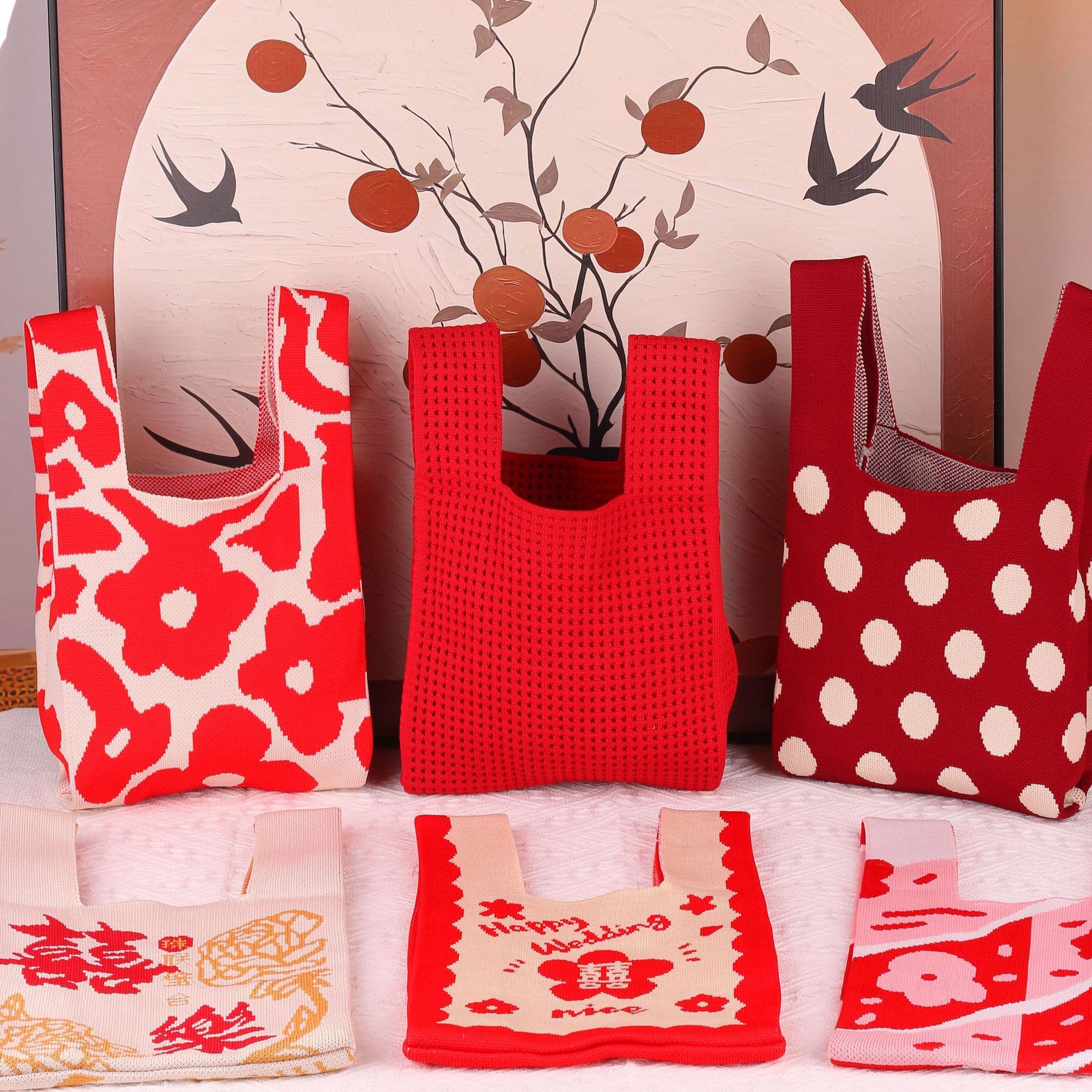 Red Knitted Bag Birthday Gift Bag, Woven Souvenir for Happy Occasions Gift Tote Water Bucket Style