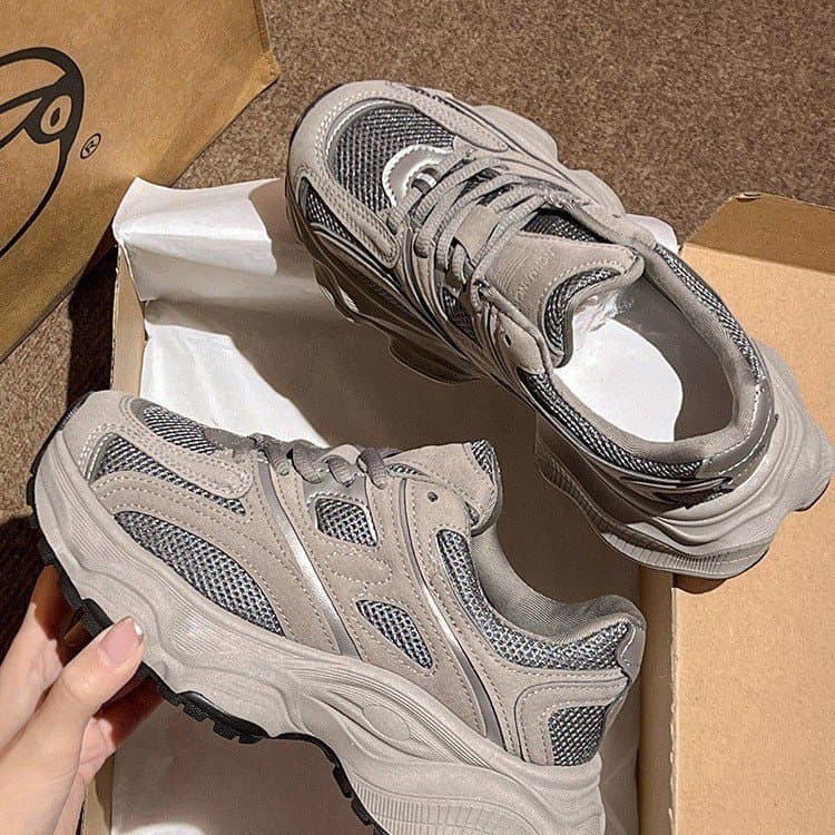 Retro Chunky Dad Sneakers for Women, Height-Increasing for Petite Frames, 2025 Spring New Arrival, Gray Sports Shoes That Make Feet Look Smaller