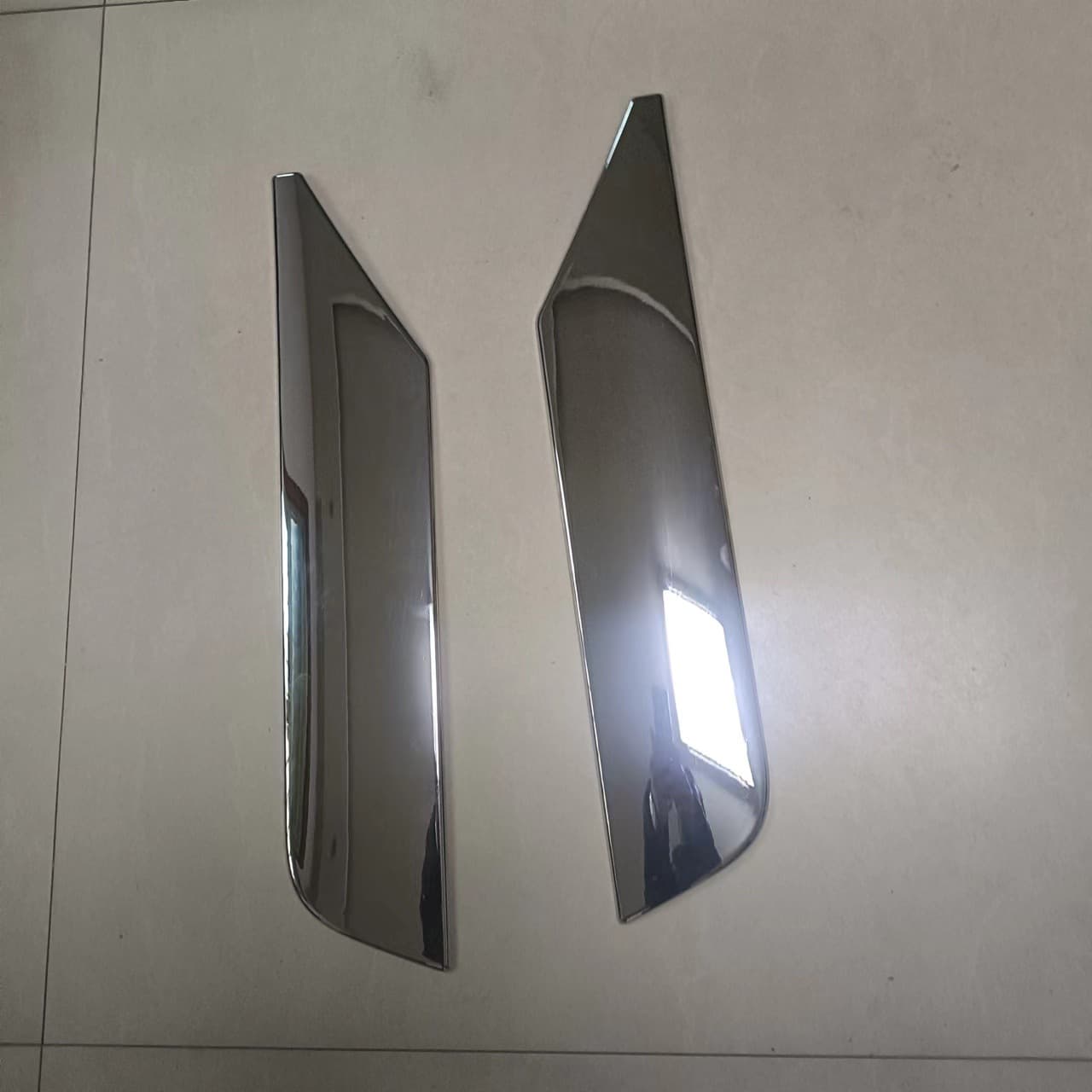 Applicable to HINO HINO 700 truck panel electroplating decoration modification bright strip car decoration modification accessories