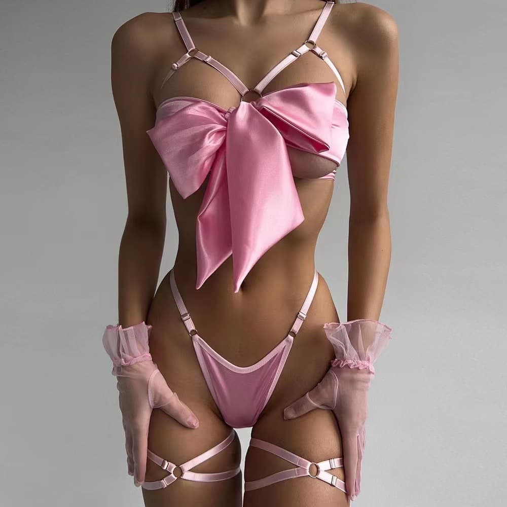 Lingerie New European and American Hot Selling Sexy Lingerie Set with Exquisite Bowknot, Hollow Design, Three-Piece with Underwire