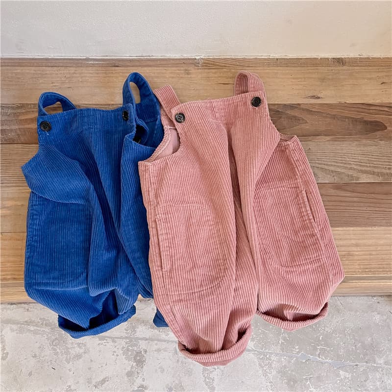 Korean Children's 2024 Autumn Corduroy Overalls for Boys and Girls, Korean Style with Large Pockets, Loose Fit Jumpsuit