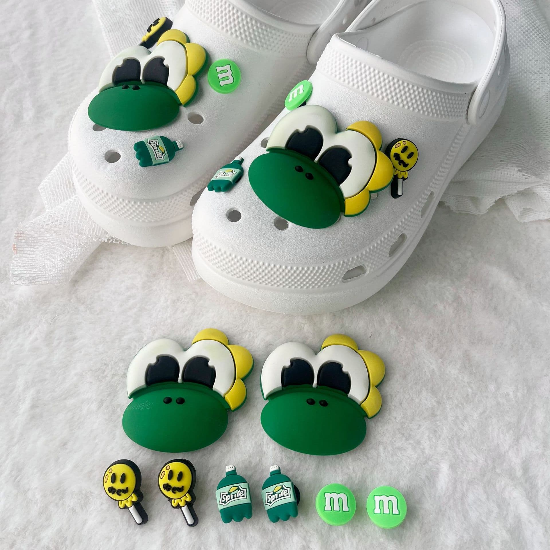 3D Detachable DIY Shoe Charms for Crocs, Cute and Premium Sandal & Slipper Decoration Buckle Shoe Flowers