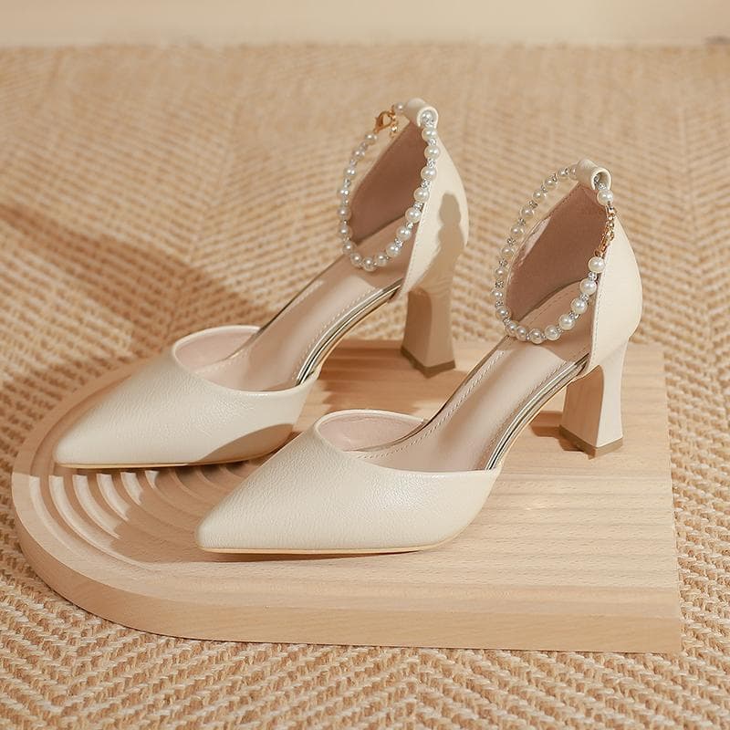 Women's Chunky Heel Shoes 2026 New Summer Versatile Chic Unique Design Beige Pearl Pointed Toe Flats