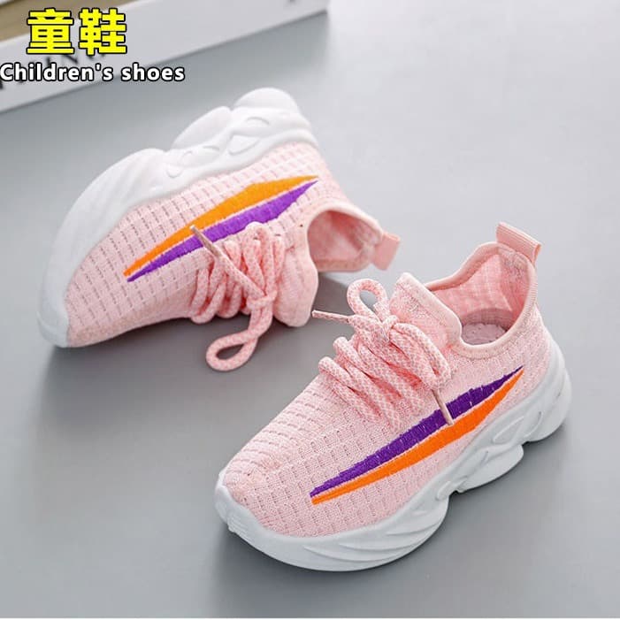 2024 New Children's Shoes Boys Breathable Mesh Shoes Spring and Autumn Kids Yeezy Style Sneakers for Boys and Girls
