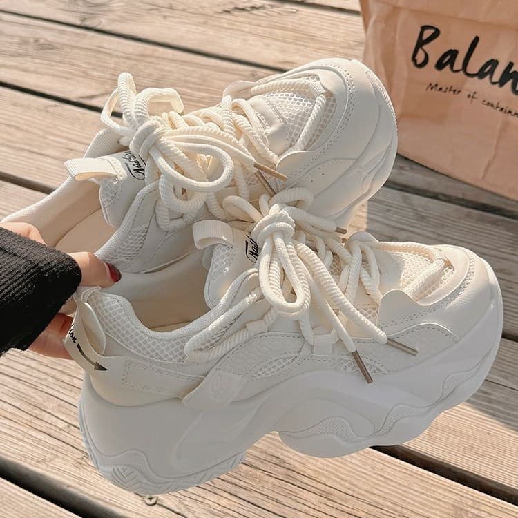 Women's Dad Shoes 2026 Spring/Summer New Popular Breathable Mesh Shoes Thick-Soled White Sneakers Sports Shoes