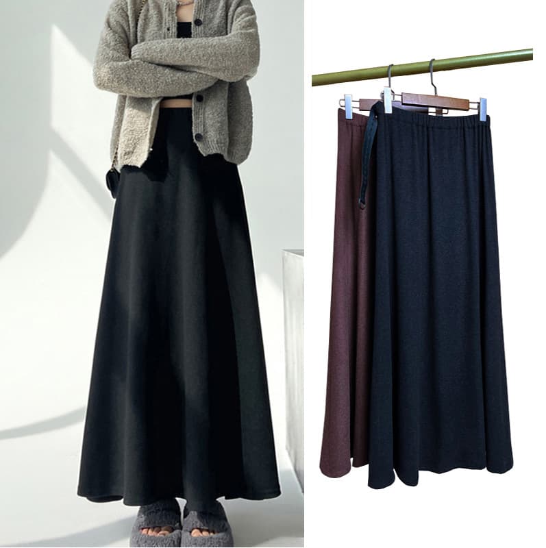Maternity Black/Gray Knitted Half Skirt Fall/Winter Brushed A-Line Mid-Length Half Skirt, Elegant Flared Glutinous Rice Skirt