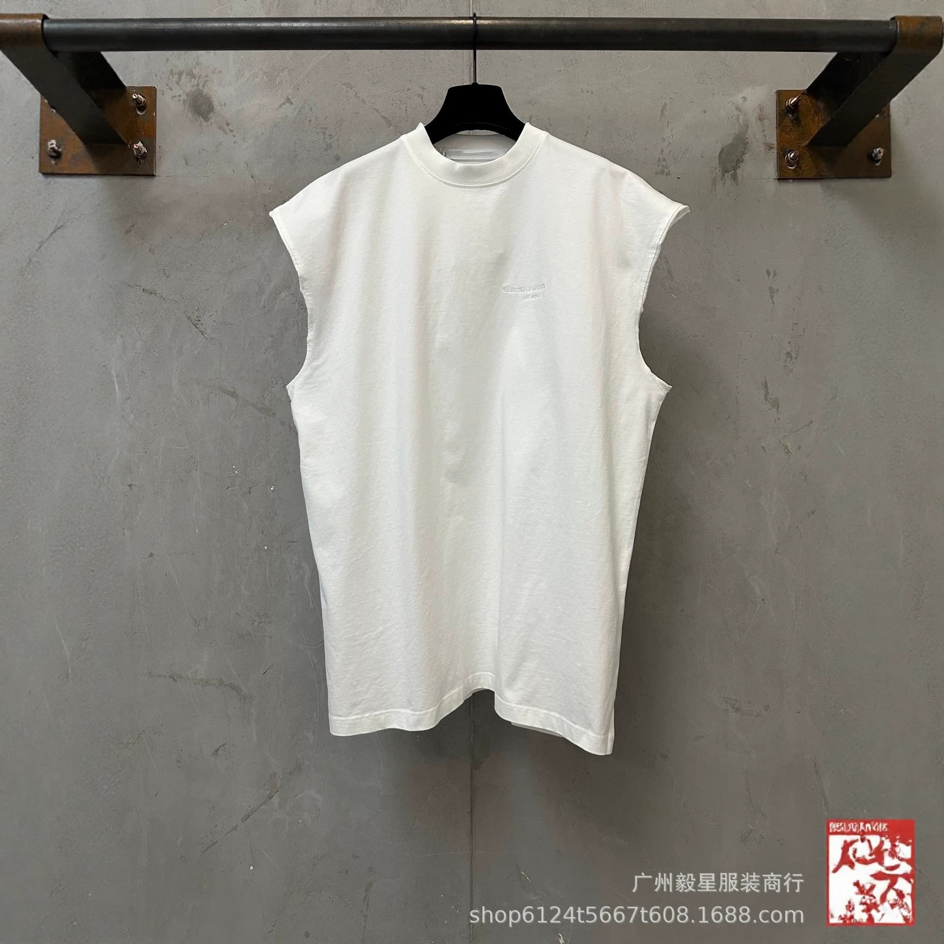 High Version King 26 New Model Micro Logo Small Letter Embroidered Vest OS Loose Fit Versatile European and American Men's and Women's Sleeveless T-Shirt