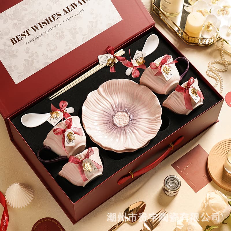 Wedding Gift for Newlyweds, Premium Tableware Set, Practical Gift for Bridesmaids and Brides, Wedding Gift Box, Engagement Gift