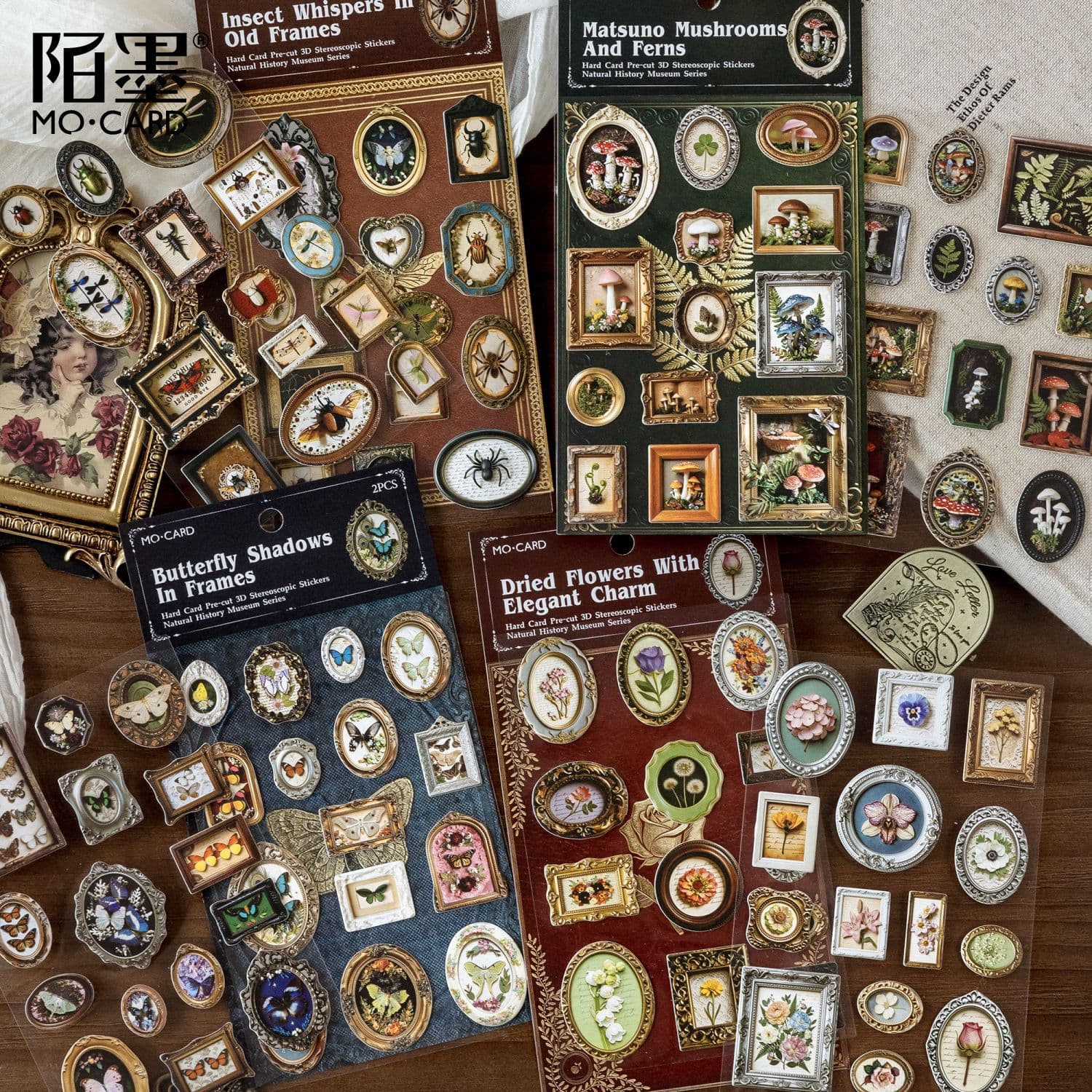 Momo hard card die-cut waste removal 3D stickers Museum of Natural History series retro style handbook material stickers