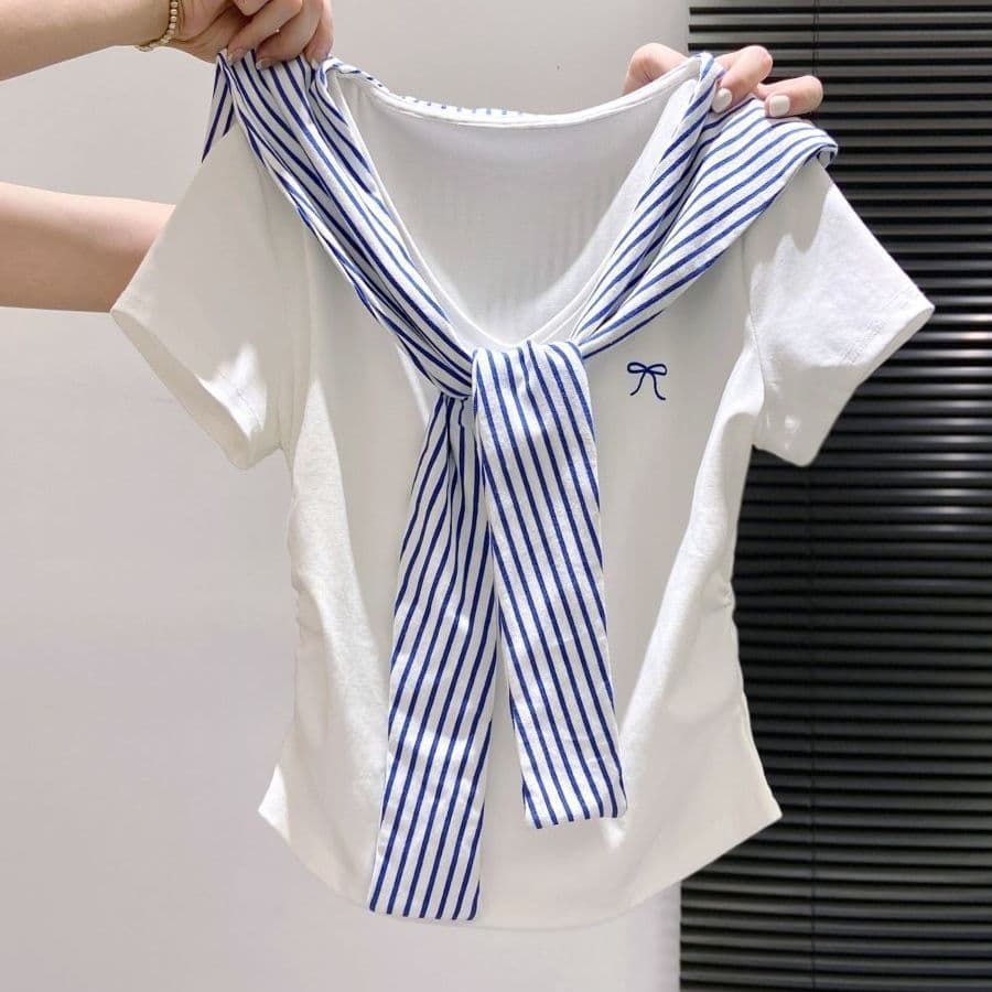 Women's Summer White Short-Sleeve T-Shirt with Fake Two-Piece Navy Collar, Right Shoulder Pleated Waist, Short, Chic and Beautiful Top