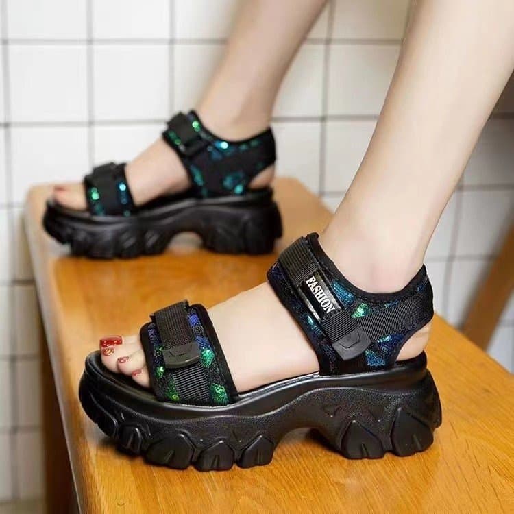 Wedge Sports Sandals for Women 2026 Summer New Style Internet Celebrity Platform Sole Height-Increasing Soft Sole Stylish Beach Roman Sandals for Women
