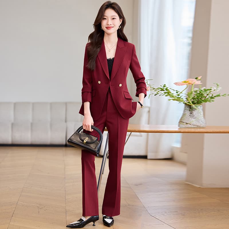 Light Blue Women's Suit Set 2025 New High-End Spring/Autumn Fashionable Blazer with Flared Pants Two-Piece Set