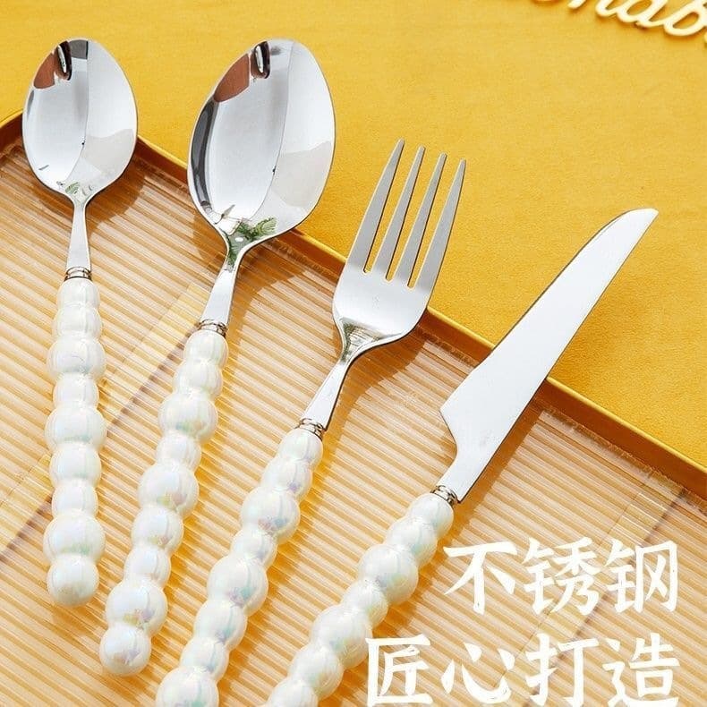 Pearl Handle Stainless Steel Cutlery Set (4-piece set) for Home Use, Popular on Instagram, No Need for Steak