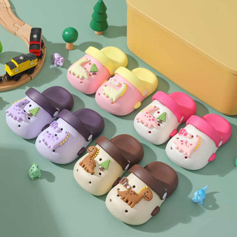 Summer Children's Clog Sandals for Boys and Girls, Dinosaur Toe-Covered Anti-Slip EVA Soft Sole Beach Shoes, Toddler 2-in-1 Sandals & Slippers