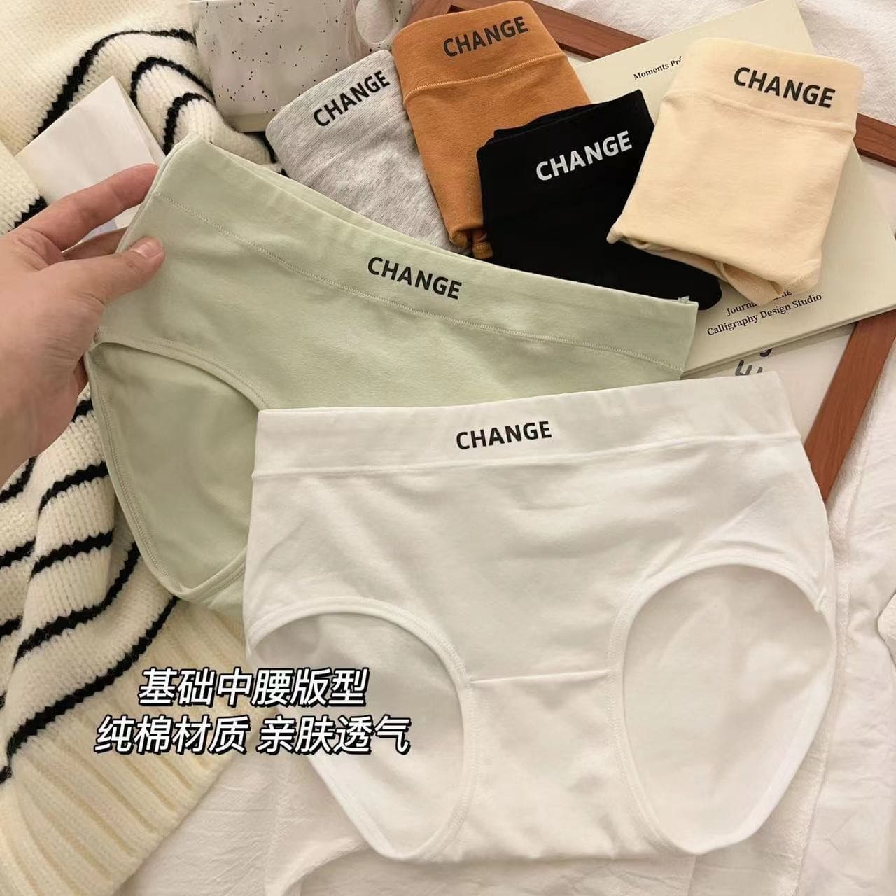 Sporty Girl Panties Mid-Rise Cotton Crotch Women's Panties Simple Skin-Friendly Cotton Plus Size Class A Panties