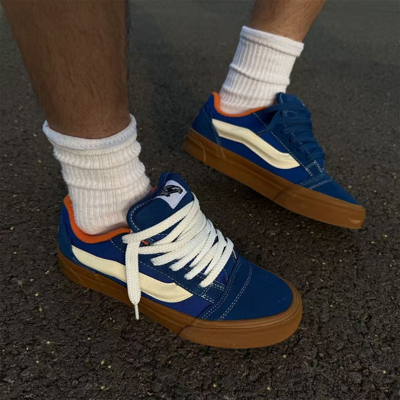 2026 Summer New Embroidery Collaboration Small Blue Orange Cream Sole Chunky Bread Shoes Stain-Resistant Unisex Loose Fit Casual Sneakers Light Luxury Skate Shoes