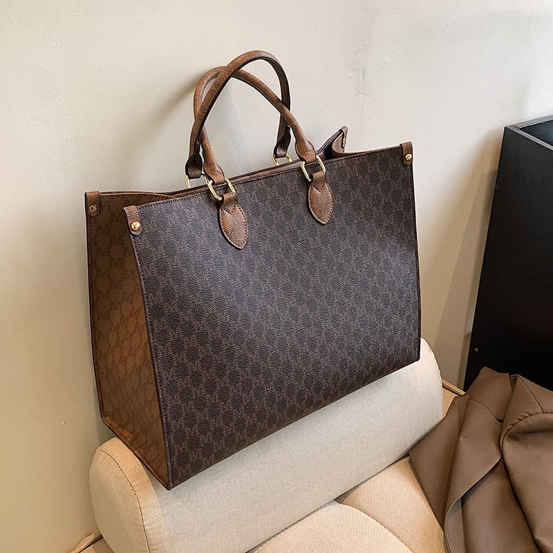 Women's Bag 2025 New Fashionable Large Capacity Single Shoulder Handbag Tote Bag for Commute