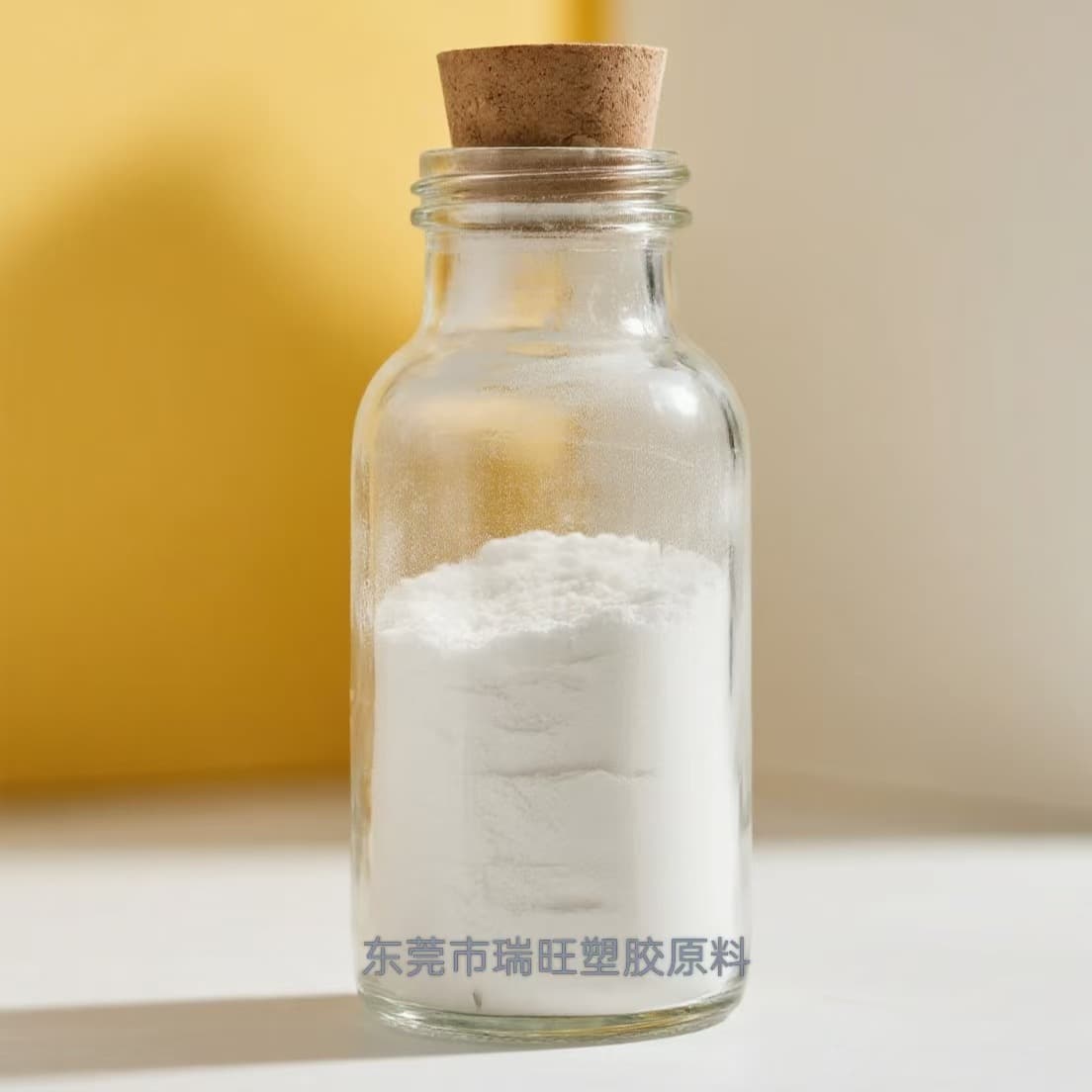 High-purity 100-mesh CPVC powder, Chlorinated Polyvinyl Chloride powder, extrusion grade with tensile resistance, acid and alkali resistance, and oxidation resistance.