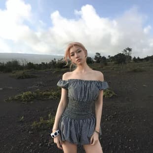 French Vintage Black and White Check One-Shoulder Jumpsuit 2026 Summer New Playful Age-Defying Bloomers Jumpsuit Skirt