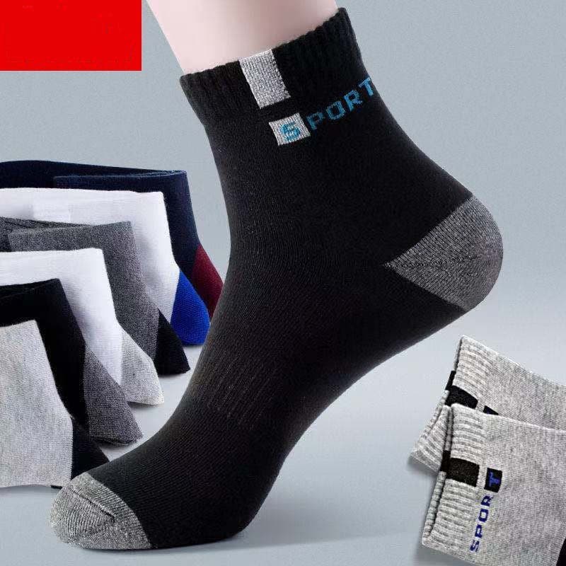 Men's mid-calf socks with lettering, sporty cotton, odor-resistant, long, sweat-absorbent, breathable, all-season basketball socks.