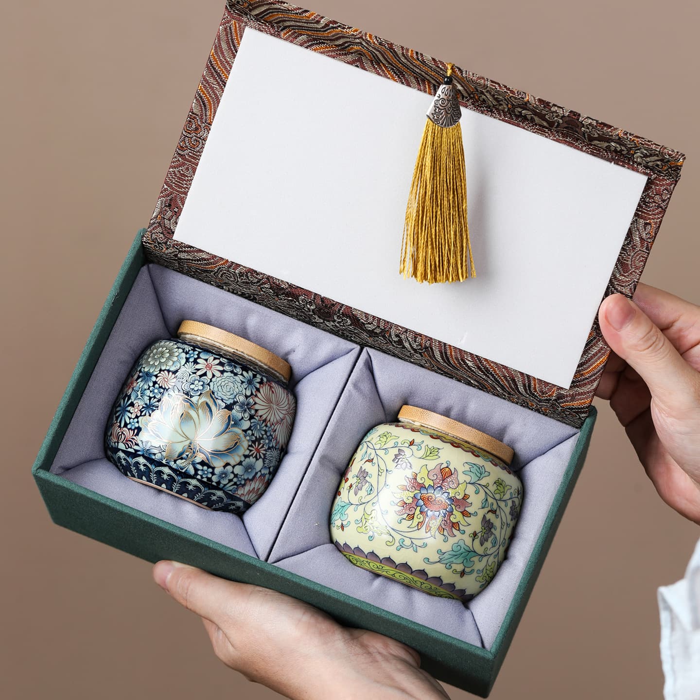 Small Tea Jar Ceramic Sealed Jar Storage Candy Jar Sample Tea Mini Portable Empty Gift Box Packaging Souvenir