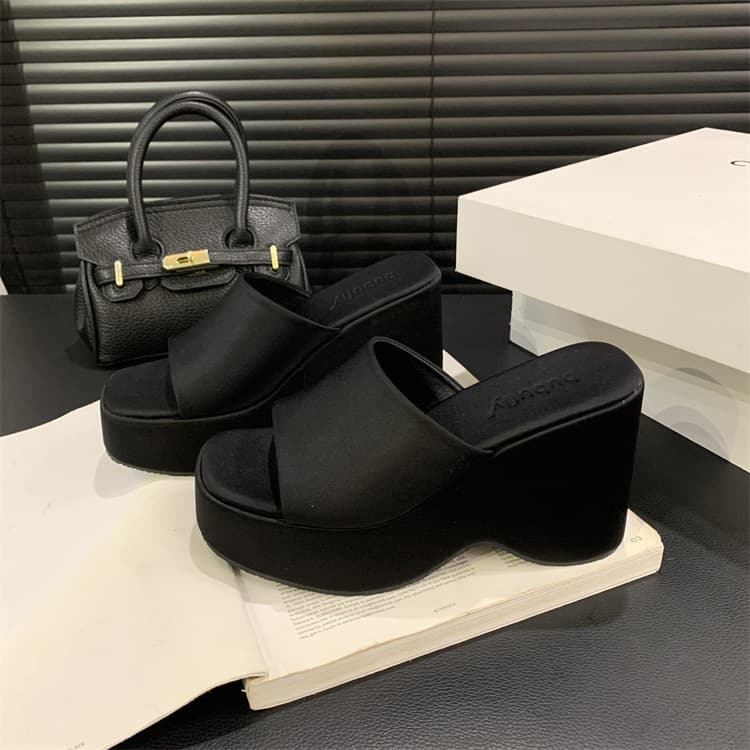 Thick-Soled Platform Sandals for Women Summer Outdoor Leather Black Wedge High Heel Peep-Toe Non-Slip One-Strap Slope Heel Slippers