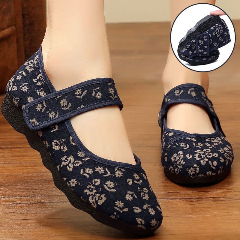 Small Floral Cloth Shoes, Old Beijing Wide and Comfortable Women's Shoes, Elderly Women's Shoes, Grandma Shoes, Size 41 New Style Old Lady Shoes