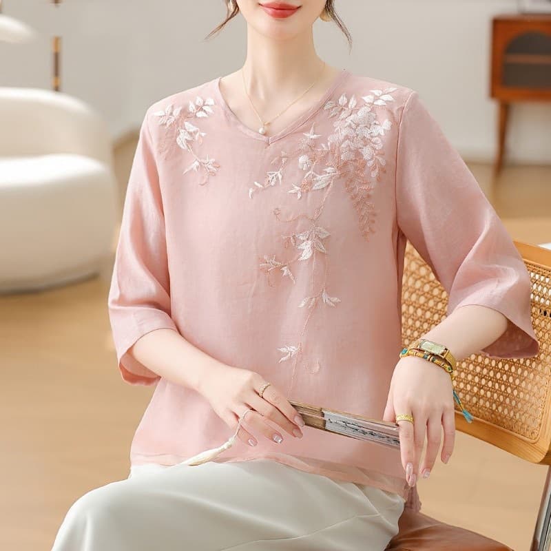 Young Mothers' Spring Blouses, Middle-Aged Women's Three-Quarter Sleeve Blouses, Middle-Aged and Elderly Summer Blouses