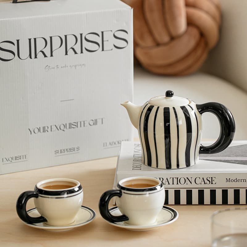 Minimalist Striped Ceramic Water Cup Set for Home Living Room Hospitality Drinking Cups Afternoon Tea Teapot Set