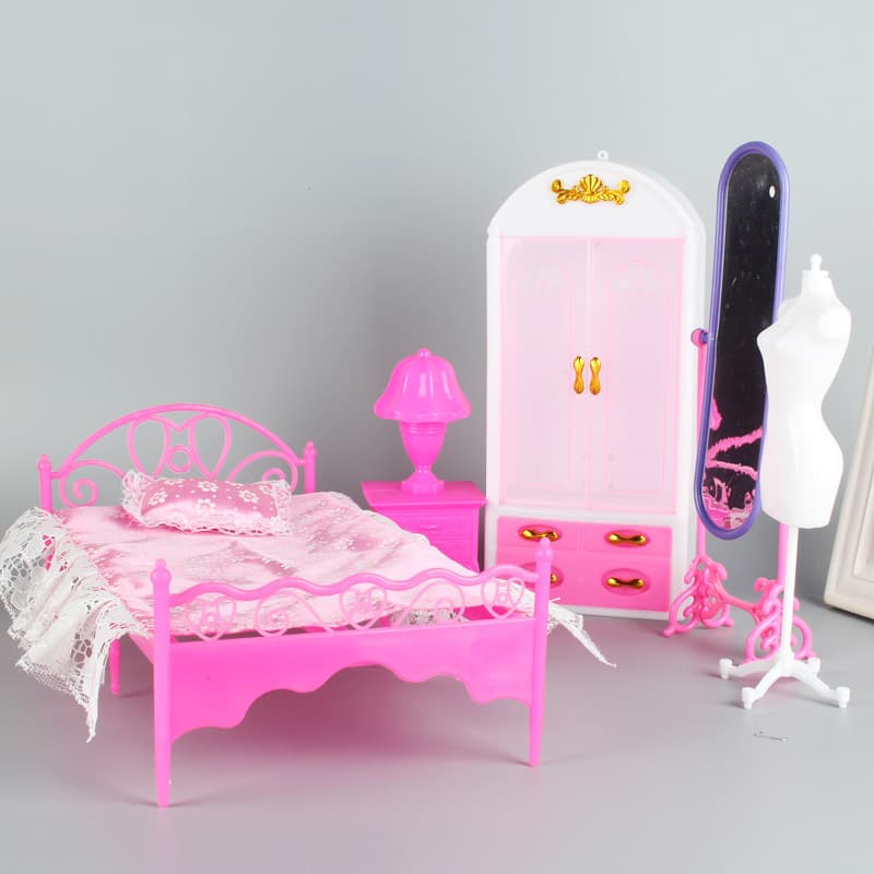Soldier house bedroom set accessories, fitting mirror, wardrobe, bed, model stand and table lamp 290g