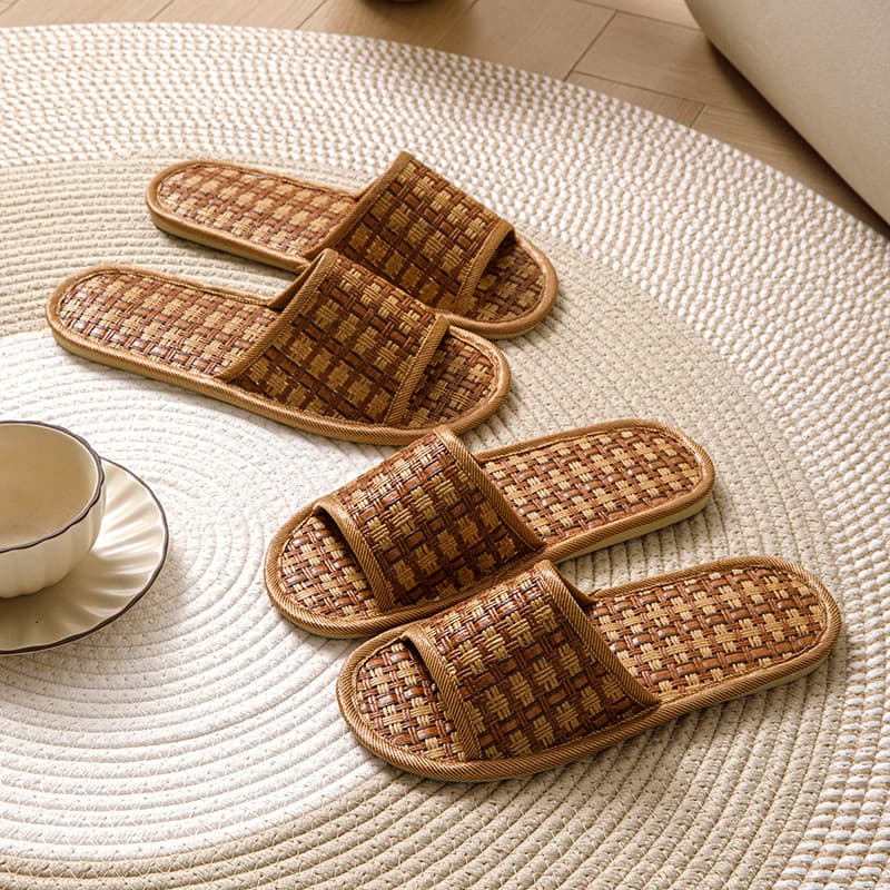 Breathable Rattan Linen Slippers for Women, Summer Anti-Slip Odor-Resistant Couple Indoor Home Floor Slippers for Men, Four Seasons