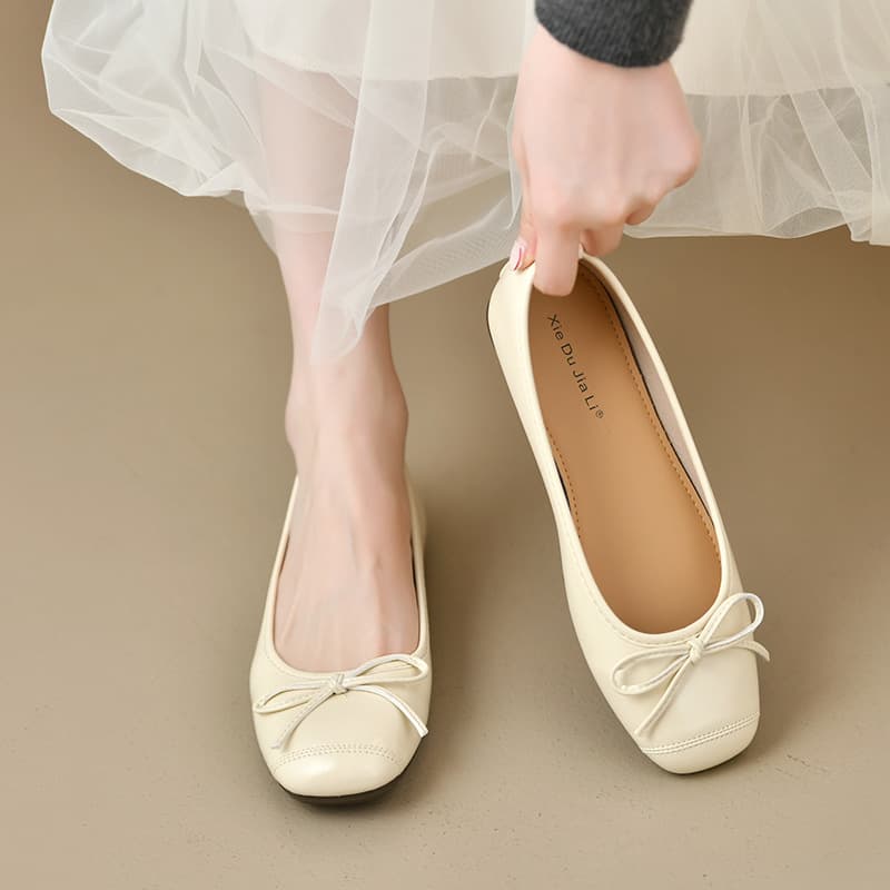 French bow shallow mouth single shoes for women 2025 new fairy style ballet shoes grandma shoes gentle beanie shoes