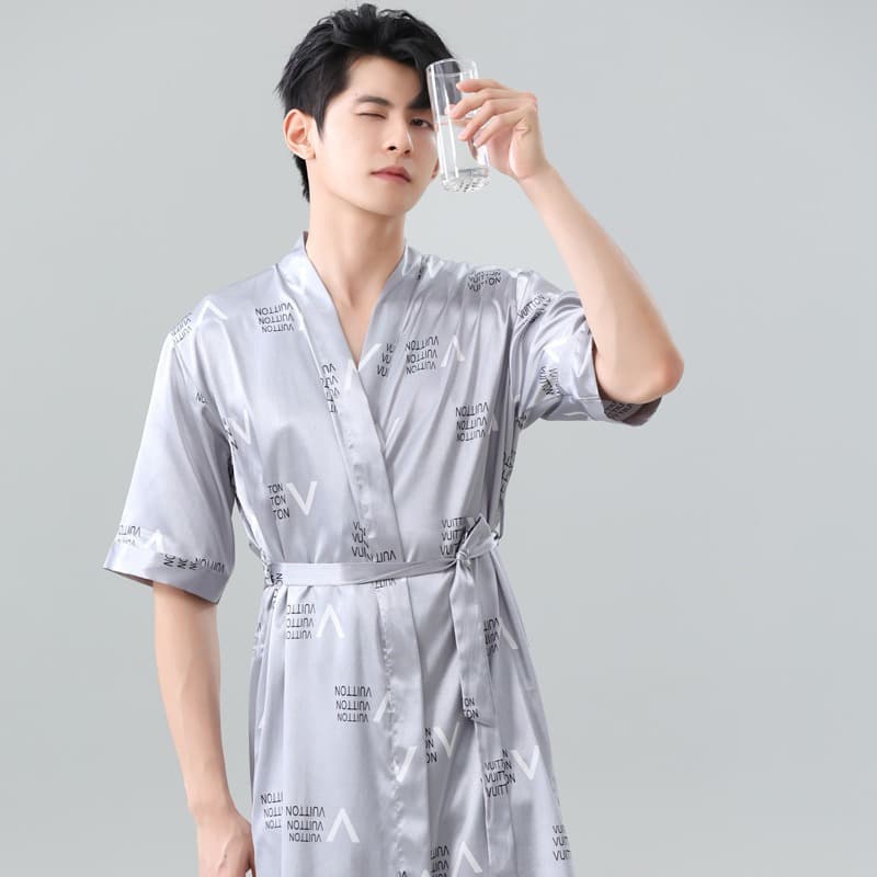 Factory Wholesale Plus Size Bathrobe Men's Summer Ice Silk Thin Robe Spring Autumn Homewear Men's Pajamas