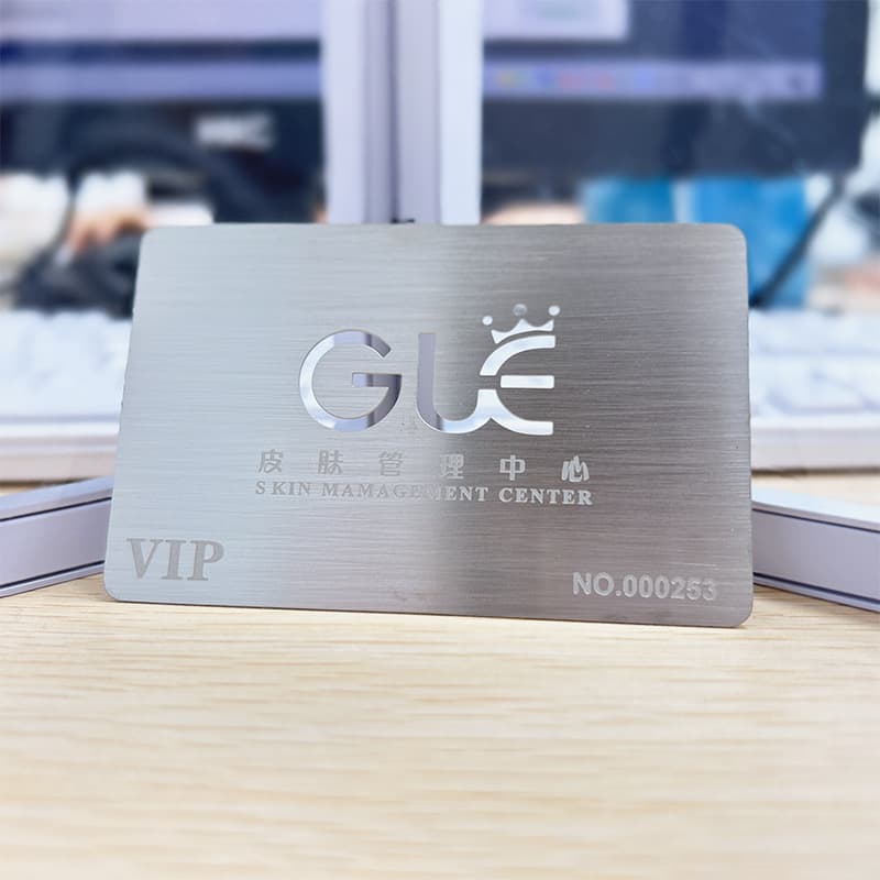 Professional supply of metal business cards, metal membership card production, etched hollow creative brushed cards, made from provided images.