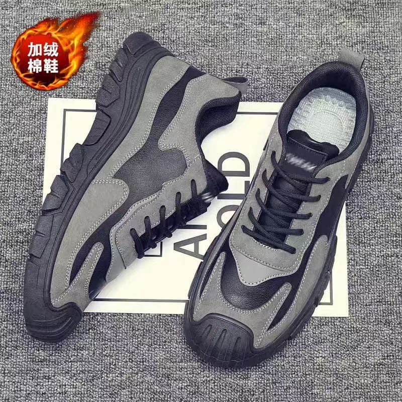 New Autumn Winter Men's Shoes Waterproof Slip-resistant Sports Casual Shoes Work Shoes Trendy Fleece-lined Cotton Shoes Wholesale