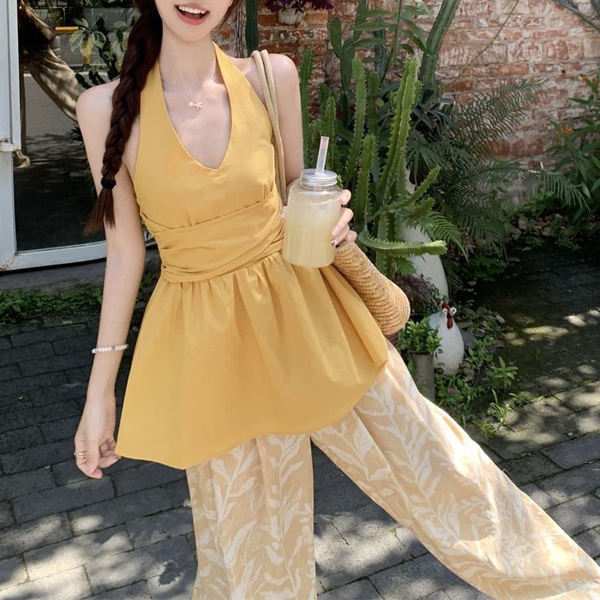 Pure and Alluring V-Neck Tie-Waist Backless Halter Vest with Floor-Length Casual Pants 2026 Summer New Fashion Set for Women