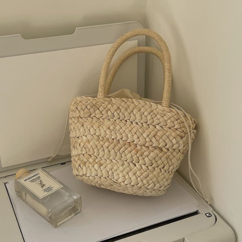 Cute Corn Husk Handwoven Bag New Summer Fresh Handheld Woven Bag Women's Beach Vacation Style Tote