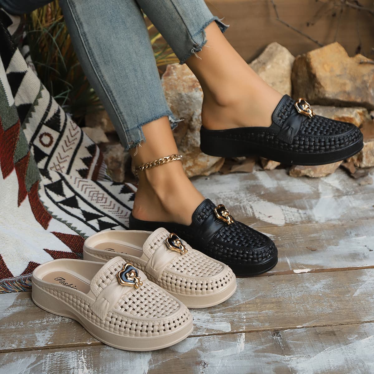 2026 Summer New Square Toe Woven Hollow Breathable Chunky Heel Closed Toe Women's Mules Sandals Trendy Shoes