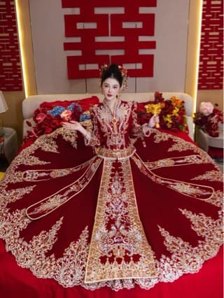 Autumn and winter velvet Xiuhe clothing 2025 new bride wedding new wedding dress Chinese dress out of the pavilion dress female show kimono