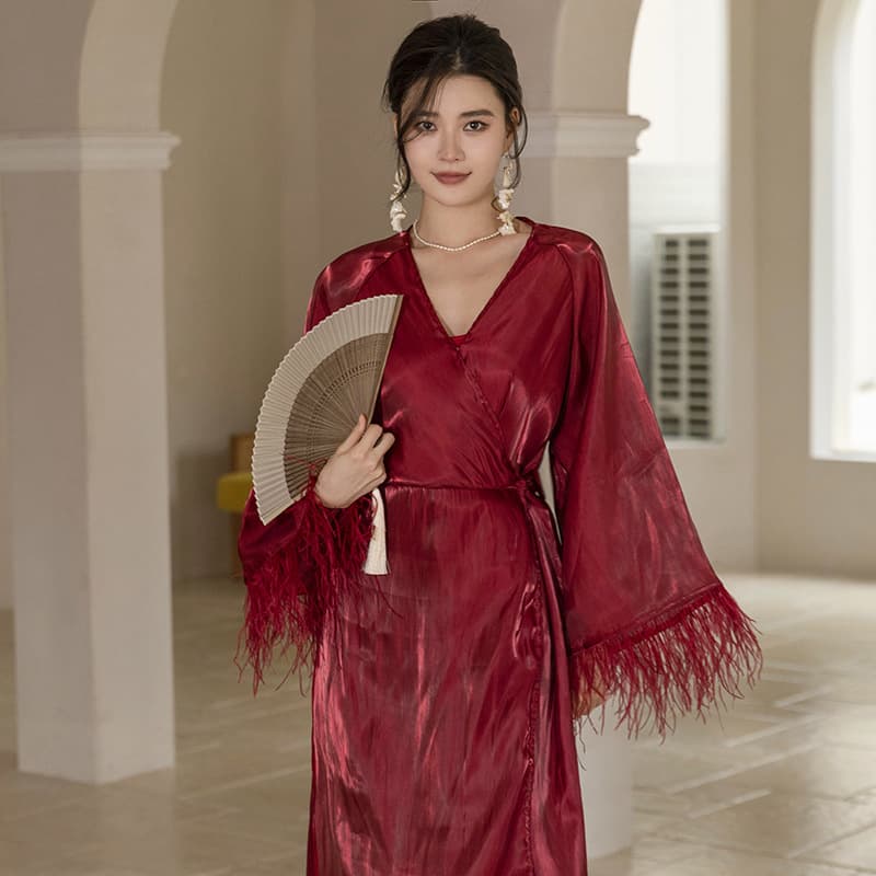 Fairy dressing gown female bride sexy dressing gown wedding pajamas feather bathrobe high-end French bridesmaid dressing gown fairy style