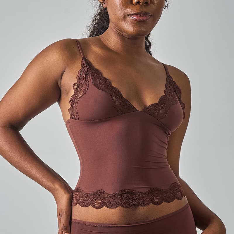 LACE Top SK Sexy Lace Deep V Wireless Camisole Fashion Inner Wear Sexy Comfortable Private Outfit Socialite Style