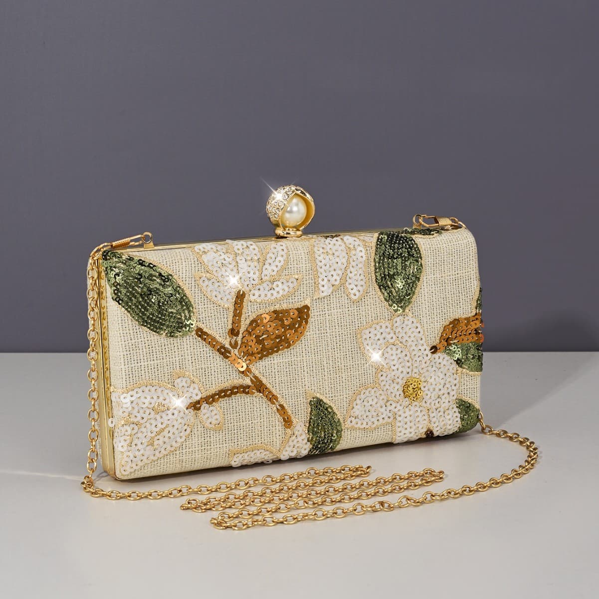 2025 Cross-Border Embroidered Evening Bag with Handmade Appliqué, Chinese Style Sequins, Niche Clutch Bag, Evening Wear Bag, National Style Embroidery