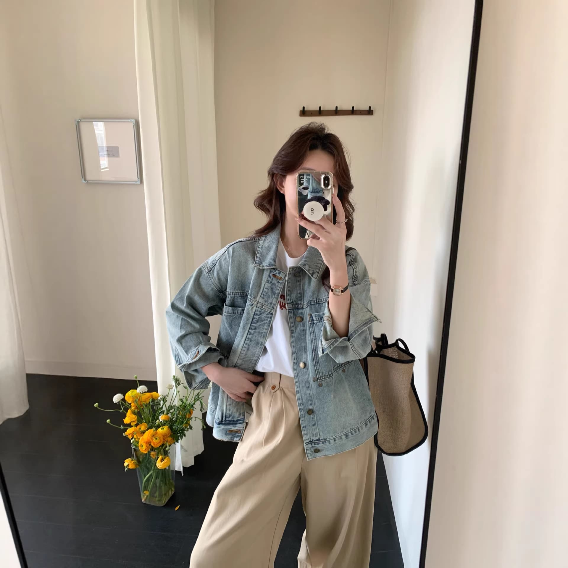 Early Spring Exquisite Jacket New Trendy Fashionable Denim Jacket with Turn-Down Collar Motorcycle Style Top