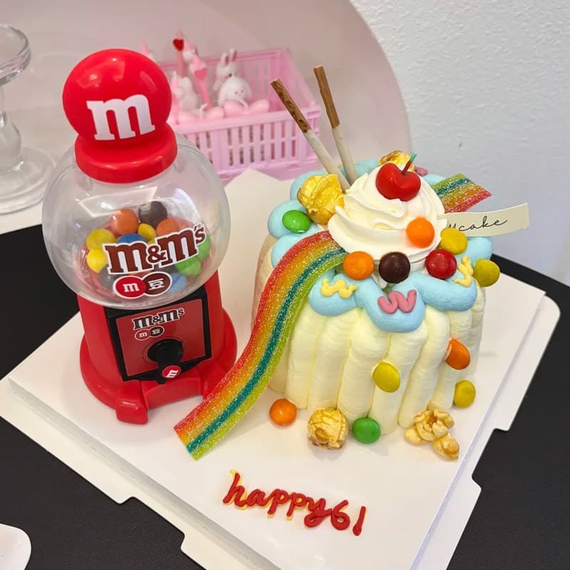 Liuyi Creative Children's Red Gacha Machine M Bean Popcorn Dessert Cake Decoration Candy Toy Baking Supplies