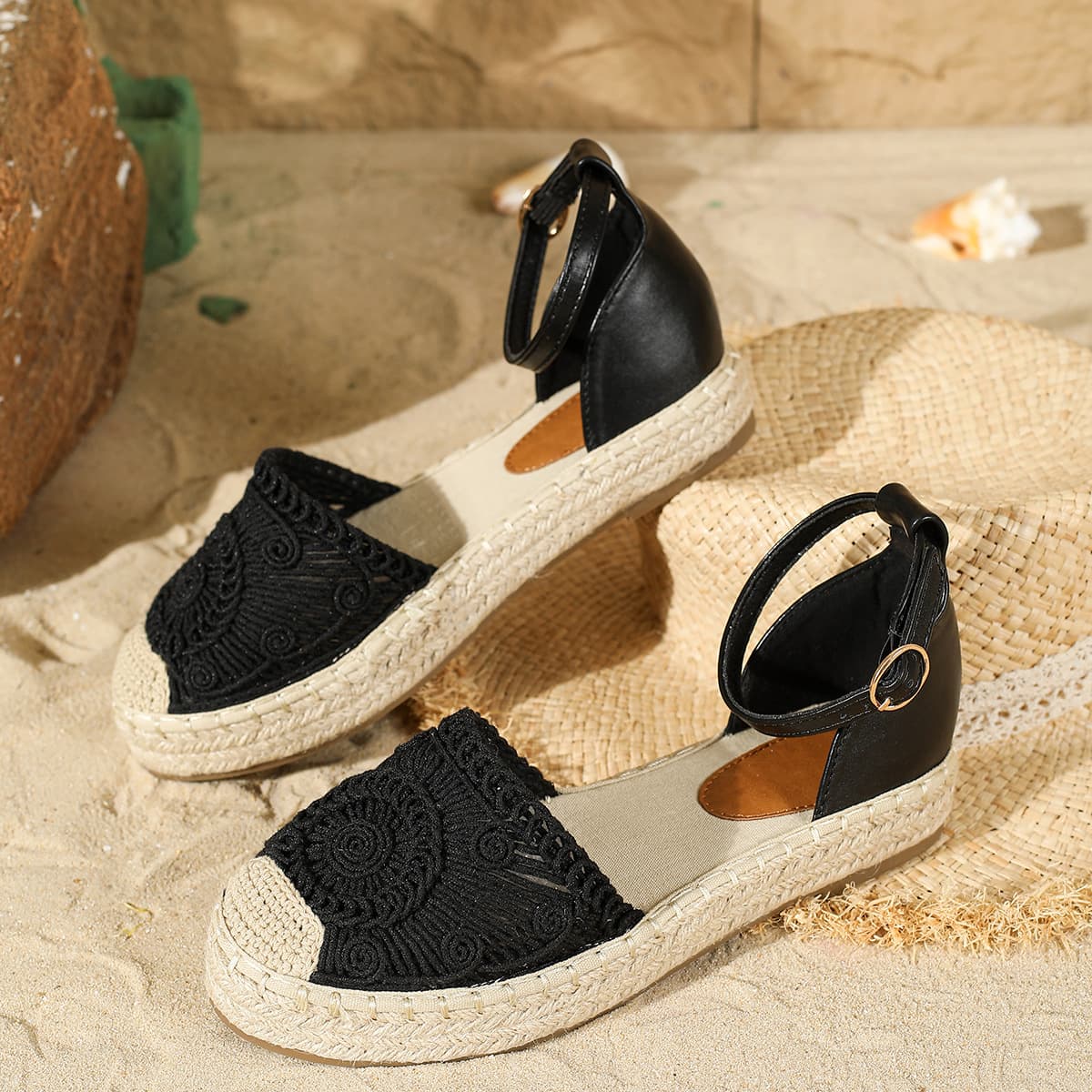 Comfortable Korean Style Canvas Bottom Sandals Women's Hollow out Slip-On Shoes Breathable Versatile Flat Sandals