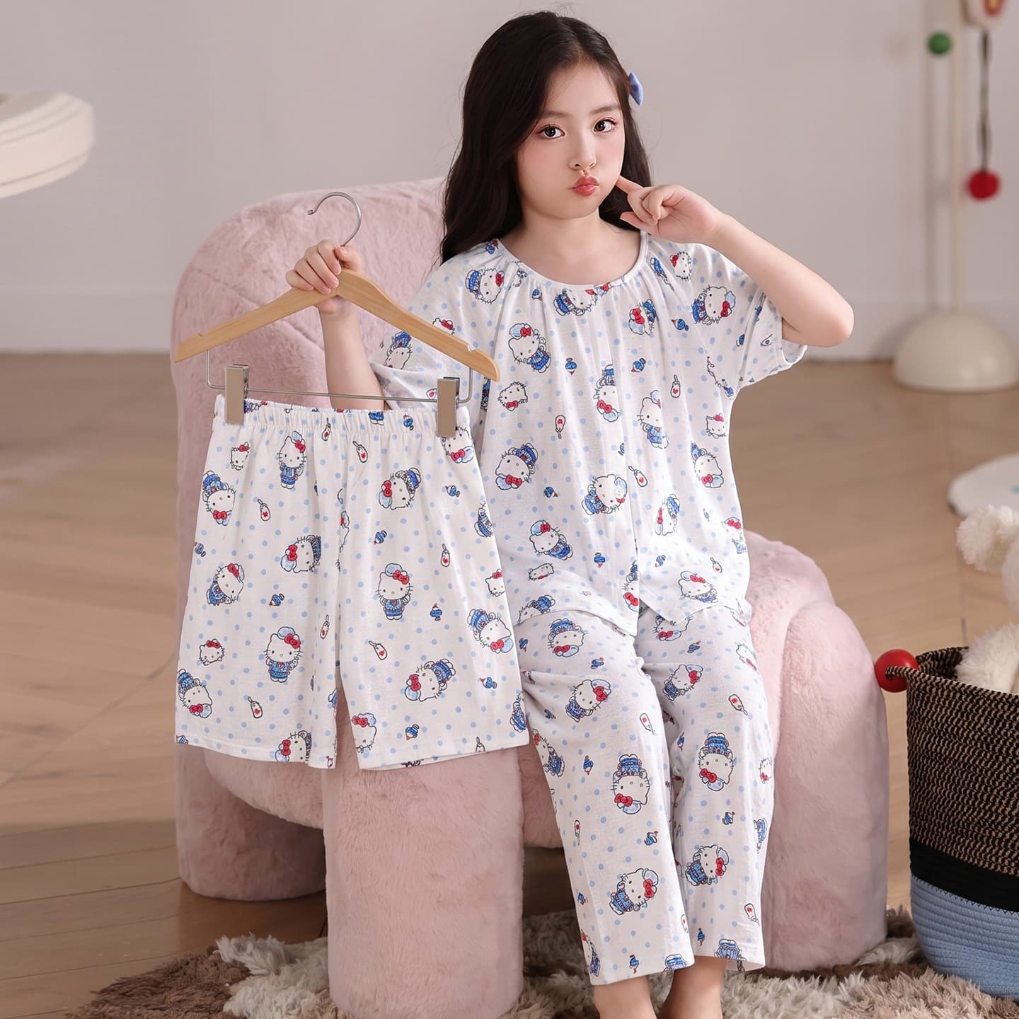 3-Piece Kids Pajamas for Girls Summer Cloud Cotton Short Sleeve 2026 New Style Children's Home Wear