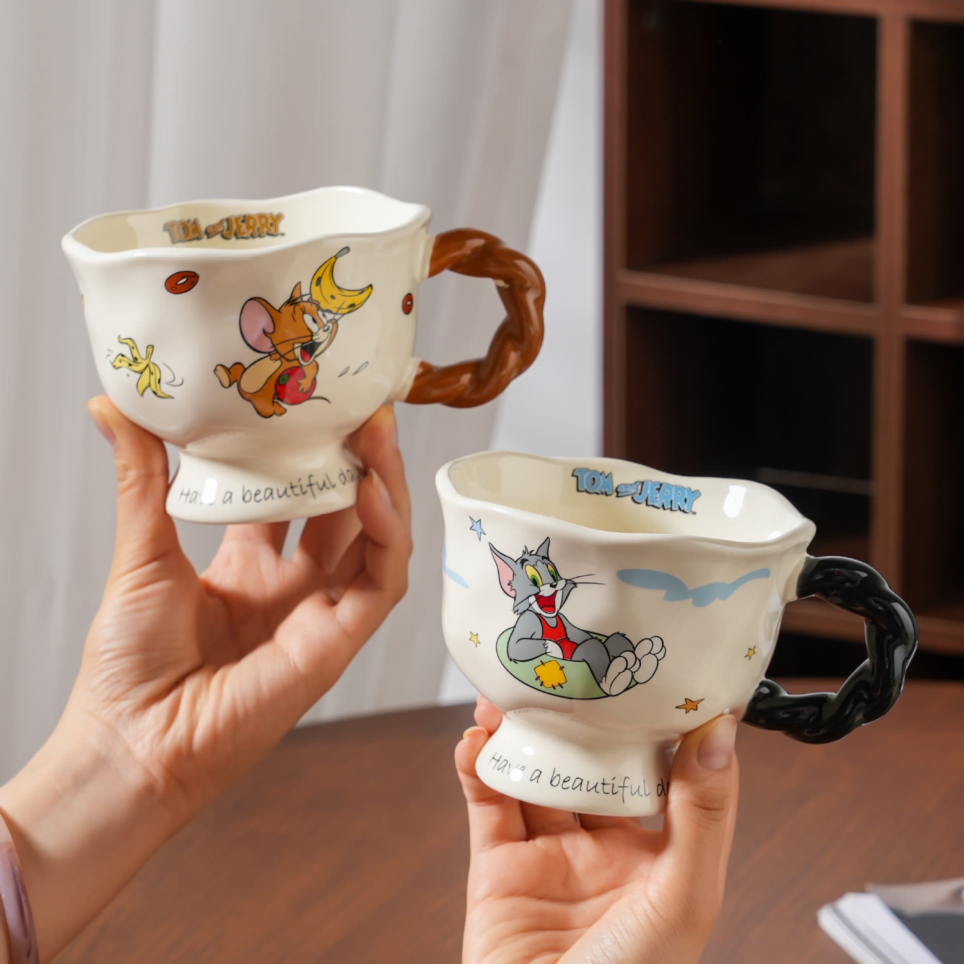 Tom and Jerry Ceramic Mug Creative Couple Water Cup Household Coffee Cup Holiday Gift Souvenir Wholesale