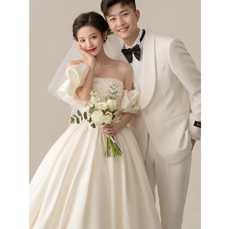 Light Main Wedding Dress 2026 New Strapless Petite Bride Satin Floor-Length Going-Away Gown Runaway Princess Spring