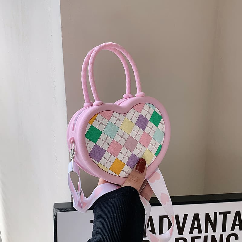 2023 New Crossbody Bag for Women Silicone Heart Coin Purse Diamond Quilted Handbag Wide Shoulder Strap Fashion